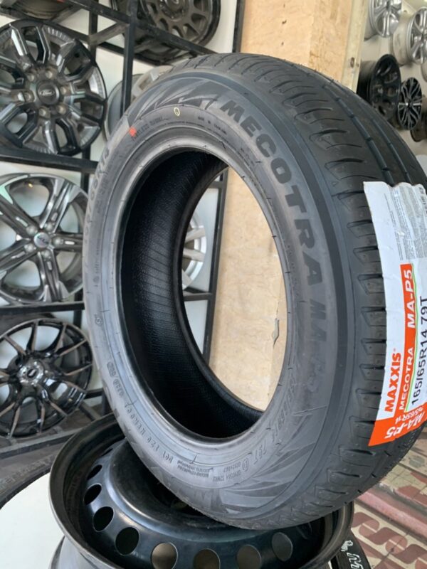 Lốp Maxxis 165/65R14 MAP5 mặt nghiêng phải - Tân Bảo Phát