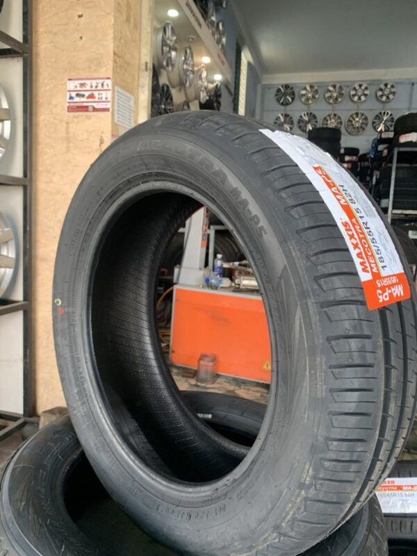 Lốp Maxxis 185/55R15 MAP5 mặt nghiêng phải - Tân Bảo Phát