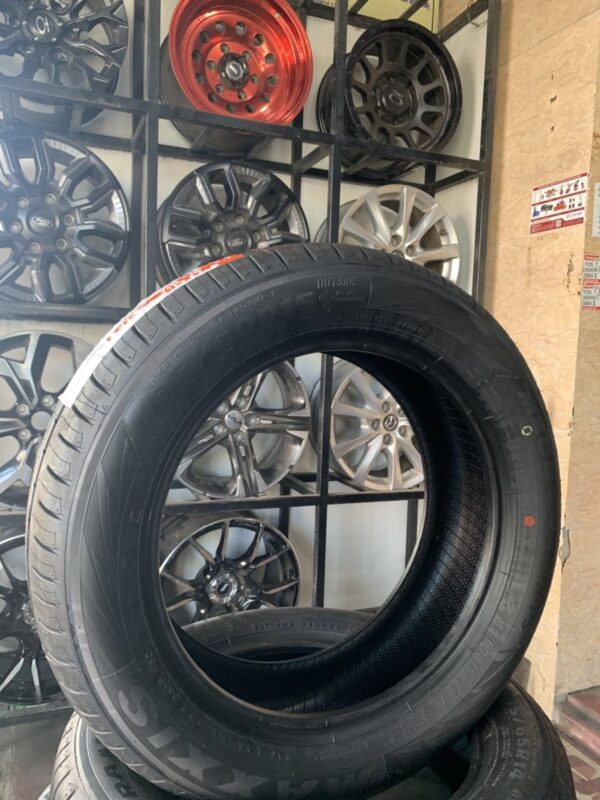 Lốp Maxxis 185/60R15 MAP5 mặt nghiêng trái - Tân Bảo Phát