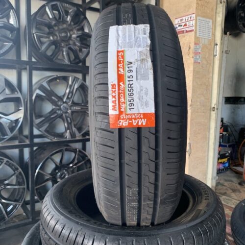 Lốp Maxxis 195/65R15 MAP5 - Phổ thông bền bỉ Lốp Maxxis 195/65R15 MAP5 mặt đứng - Tân Bảo Phát