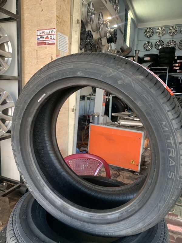 Lốp Maxxis 195/50R16 HP5 mặt nghiêng phải - Tân Bảo Phát