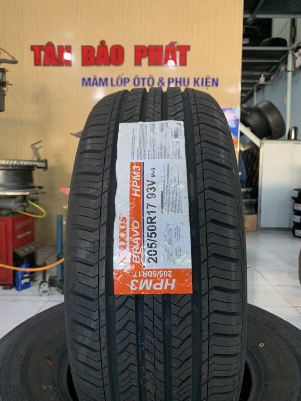 Lốp Maxxis 205/50R17 HPM3 mặt đứng - Tân Bảo Phát
