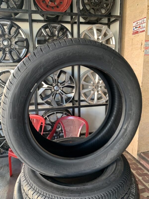 Lốp Maxxis 205/55R17 MAP5 mặt nghiêng trái - Tân Bảo Phát