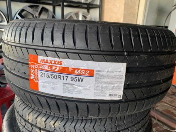 Lốp Maxxis 215/50R17 MS2 mặt nằm - Tân Bảo Phát