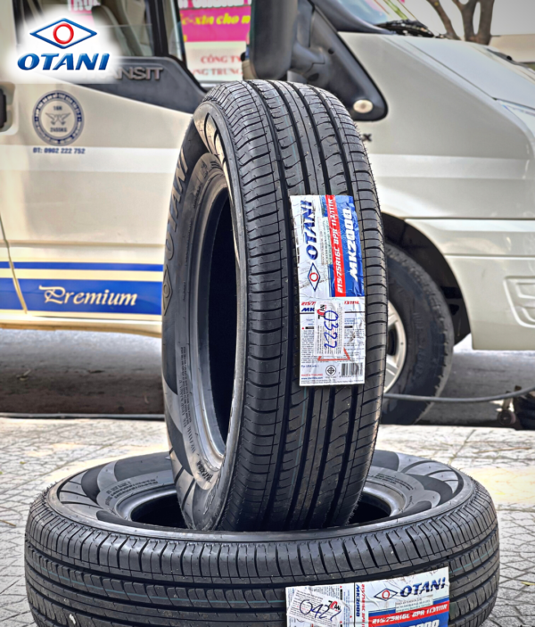 1 Lốp Otani 215/75R16C 113/111R MK2000