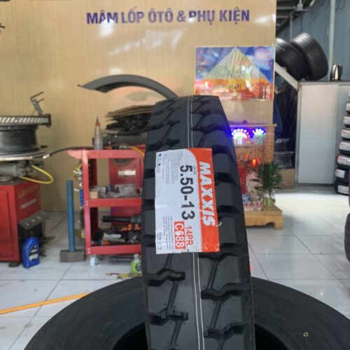 Lốp Maxxis 5.50-13 14PR C688 mặt đứng Lốp Maxxis 5.50-13 14PR C688