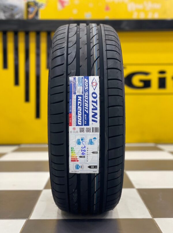 Lốp Otani 205_50R17 mặt đứng Lốp Otani 205/50R17 93Y XL KC2000