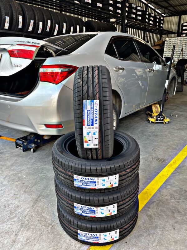 Lốp Otani 205_55R16 KC2000 mặt nghiêng trái Lốp Otani 205/55R16 94Y XL KC2000