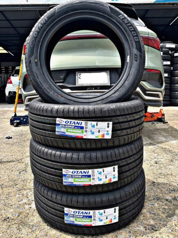 Lốp Otani 215_55R18 KN1000 mặt đứng Lốp Otani 215/55R18 KN1000