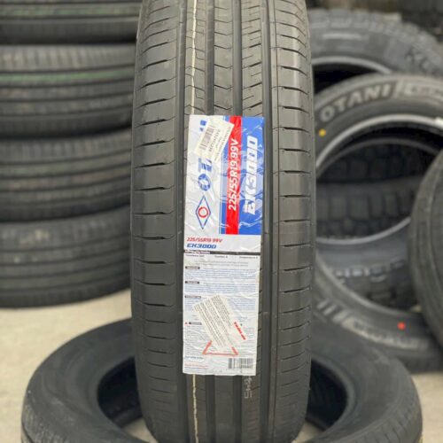 Lốp Otani 225_55R19 EK3000 mặt đứng Lốp Otani 225/55R19 EK3000