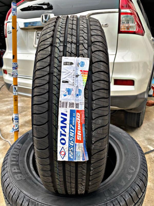 Lốp Otani 225_65R17 mặt đứng Lốp Otani 225/65R17 106H SA1000