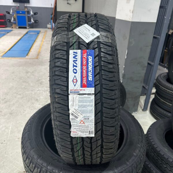 Lốp Otani 255_55R20 mặt đứng Lốp Otani 255/55R20 110T XL SA3000
