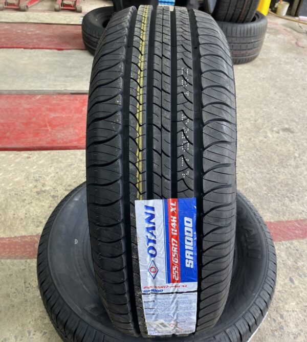 Lốp Otani 255_65R17 mặt đứng Lốp Otani 255/65R17 114H XL SA1000