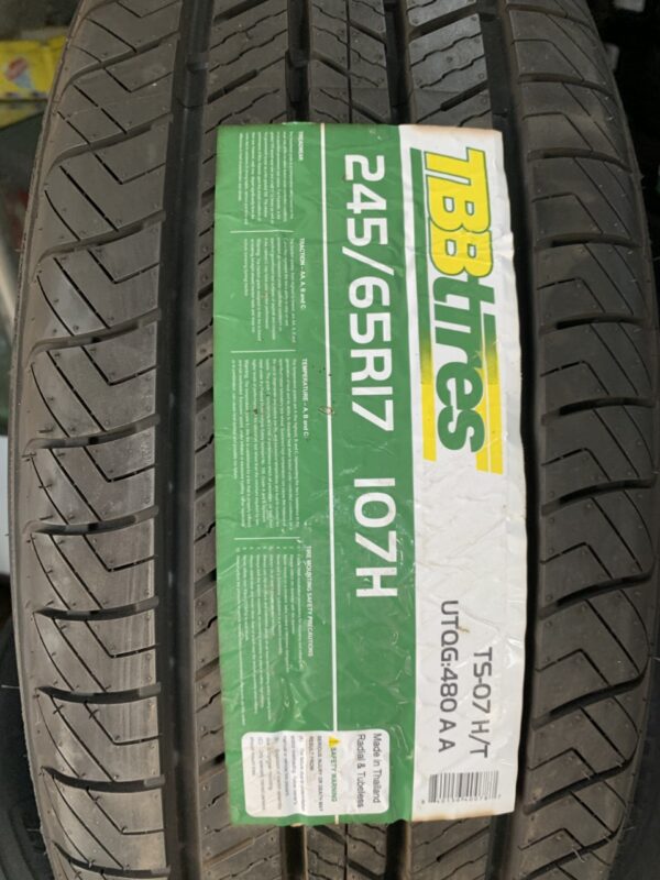 Lốp TBB 245/65R17 107H TS-07 H/T mặt đứng Lốp TBB 245/65R17 107H TS-07 H/T mặt đứng - phân phối tại Tân Bảo Phát Đà Nẵng