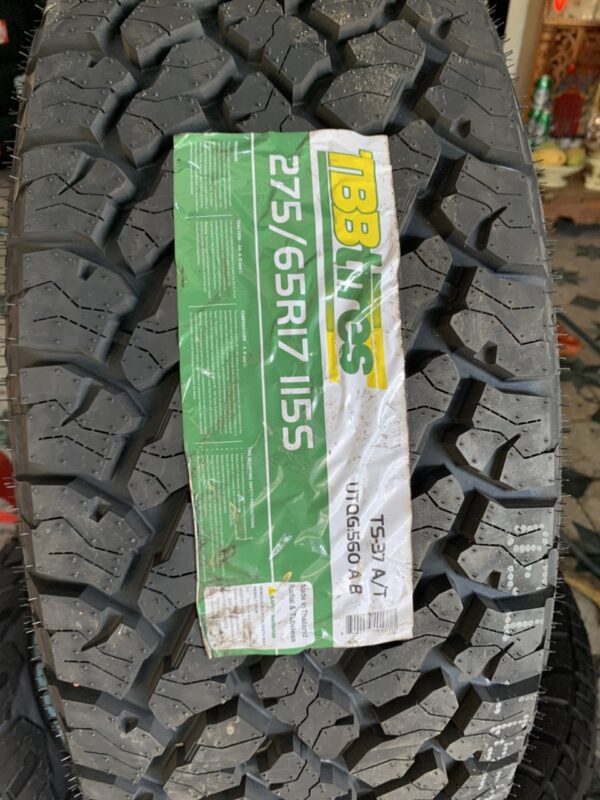 Lốp TBB 275/65R17 115S TS-37 A/T mặt đứng Lốp TBB 275/65R17 115S TS-37 A/T mặt đứng - phân phối tại Tân Bảo Phát Đà Nẵng