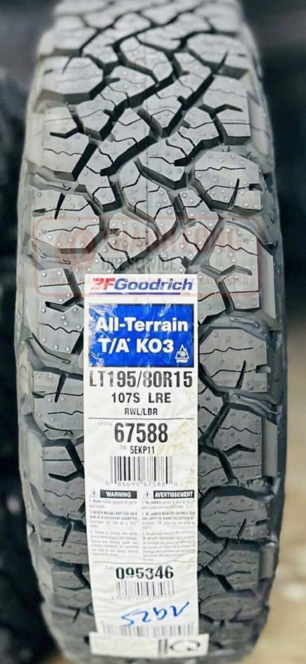 Lốp Bridgestone 19580R15 KO3 mặt đứng Lốp Bridgestone 195/80R15 KO3