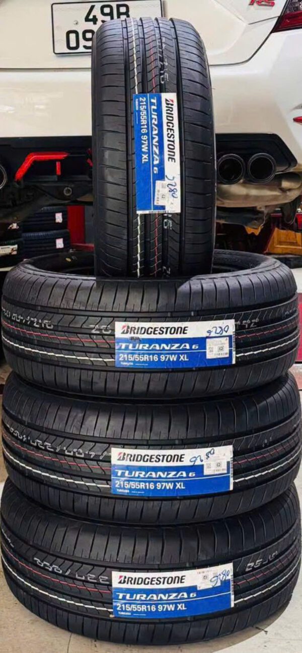 Lốp Bridgestone 21555R16 mặt đứng Lốp Bridgestone 215/55R16