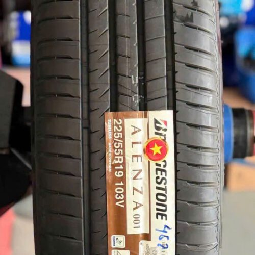 Lốp Bridgestone 225/55R19