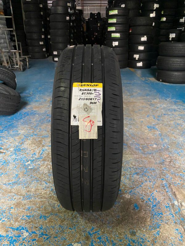 Lốp Dunlop 215/60R17